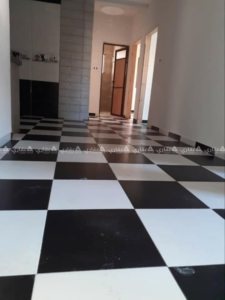 شقة كاش او تقسيط في عمارة فندقية حديثة البناء