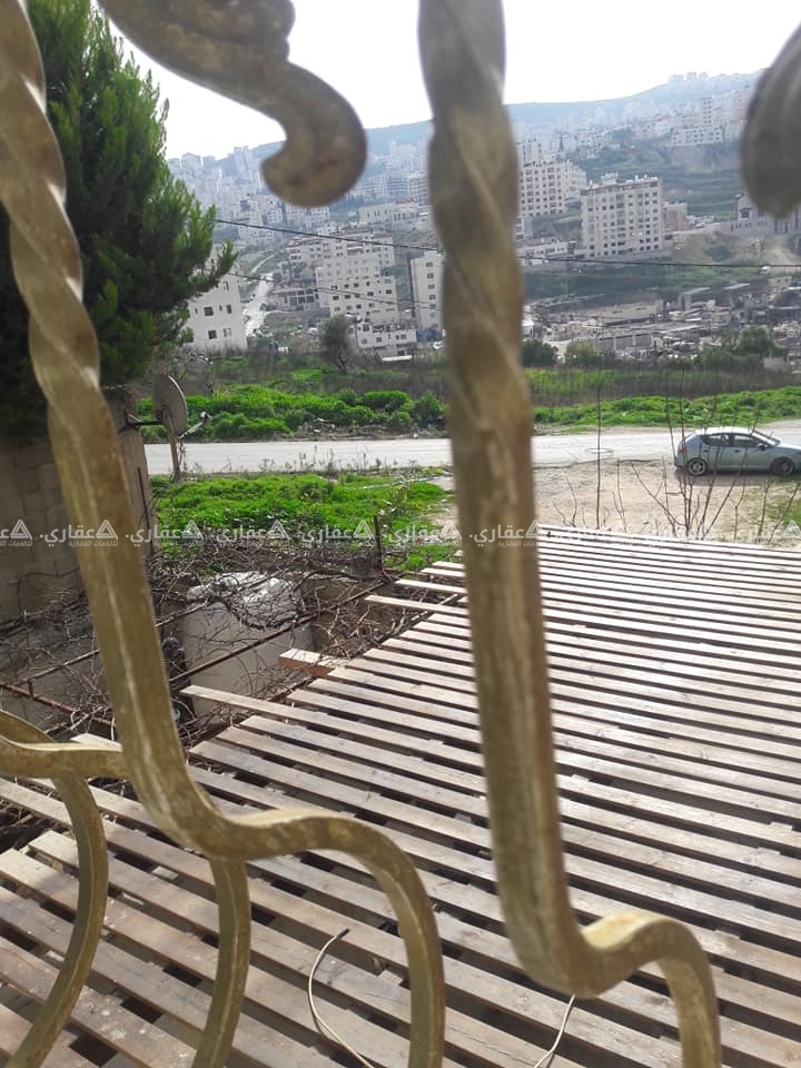 شقة مشطبة و مرتبة باطلالة رائعة