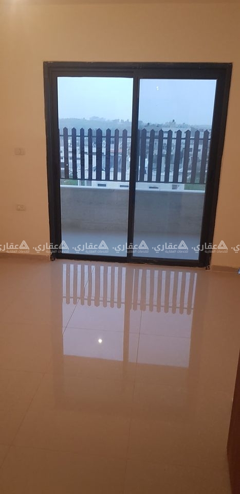 شقة فارغة للايجار 