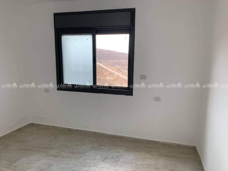 شقة للبيع تحت مدرسة ذكور بيتونيا