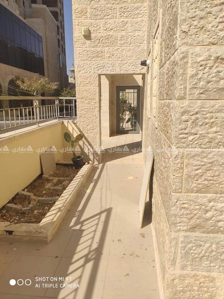 شقة جديدة للايجار بمواصفات وموقع مميز
