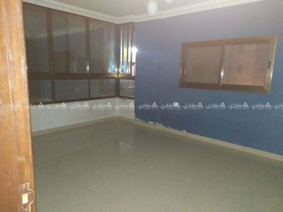 شقة سكنية بالقرب من سوبر ماركت ابو الكاس