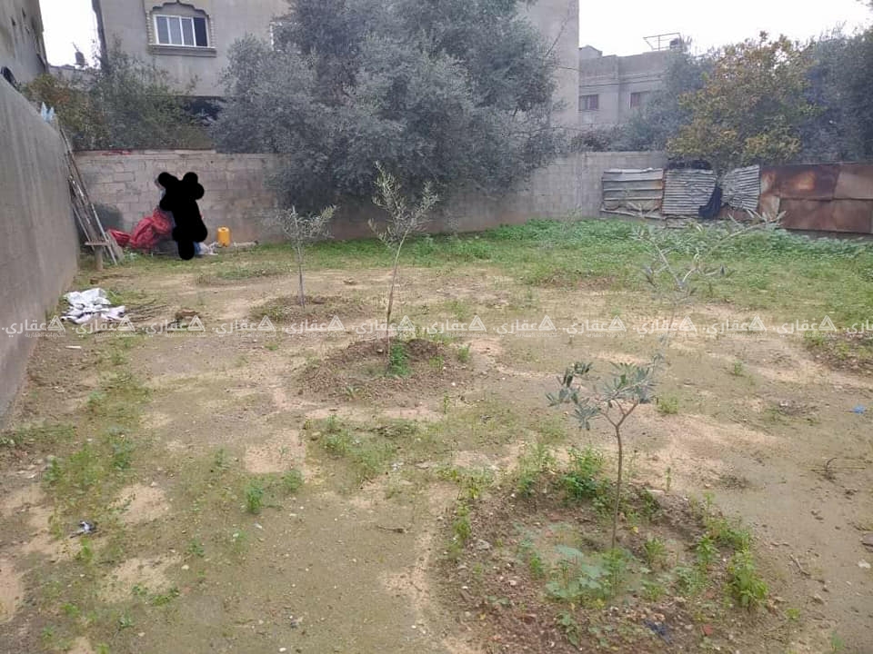 قطعه أرض بشارع أبو عريف