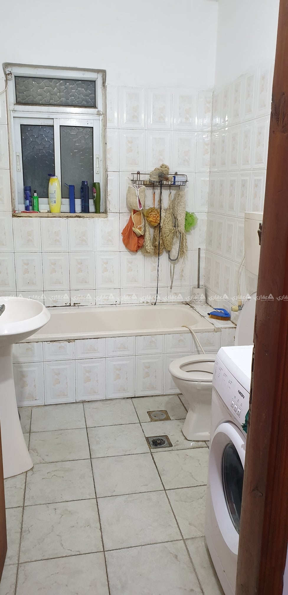  شاغرين اثنين لشباب في سكن مفروش