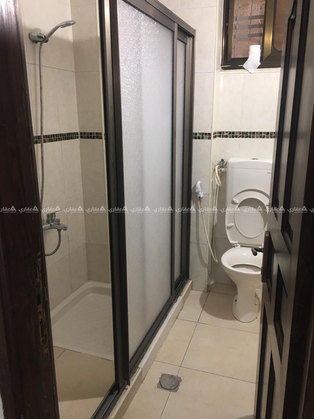 شقة فارغه للايجار 