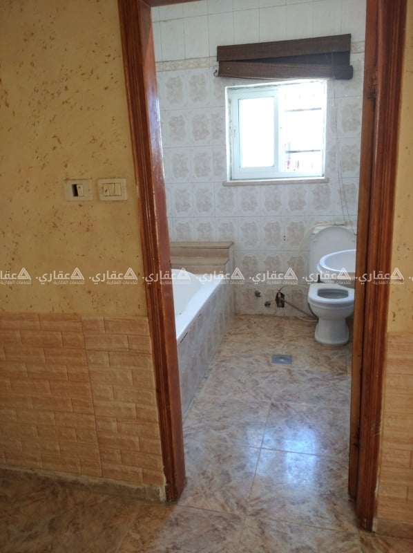 شقة غير مفروشة للايجار