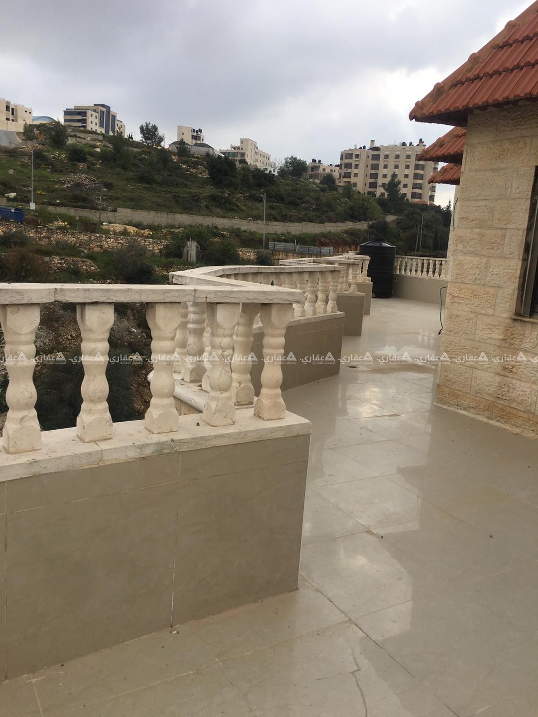 روف للبيع أو للايجار 
