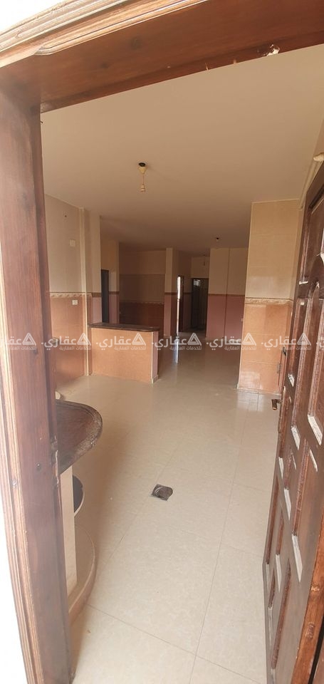 شقه للايجار غرب مجلس الوزراء القديم