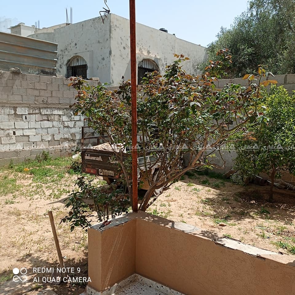 منزل في الفخاري بجوار مسجد الفلاح
