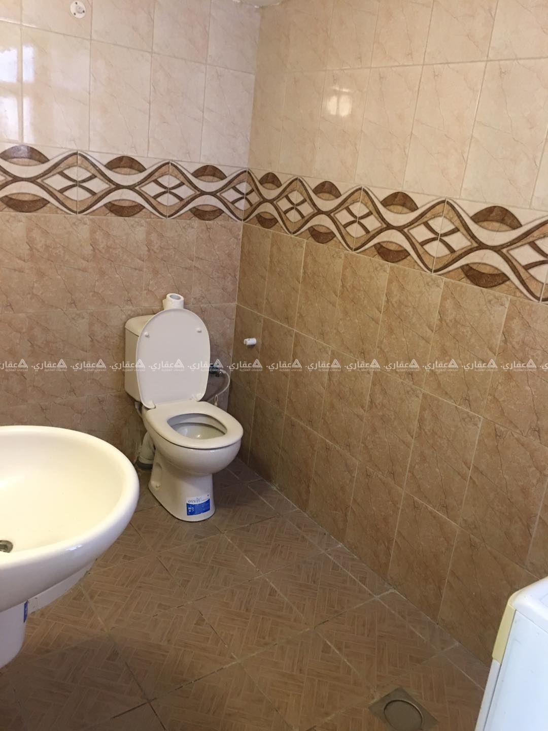 شقة فارغه للايجار 