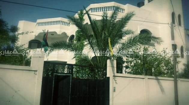 فيلا للبيع بدير البلح على المحطة 