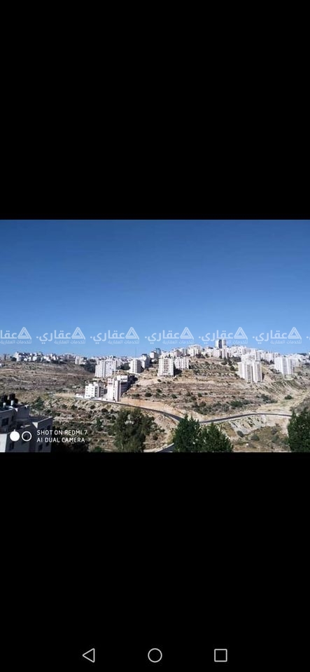 شقة بإطلالة رائعة للبيع