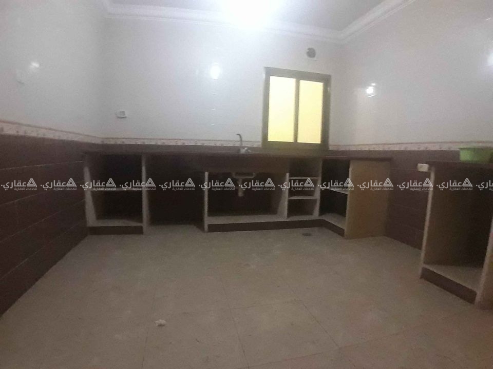 شقة بعمارة حجر قدسي مزودة بأحدث الخدمات