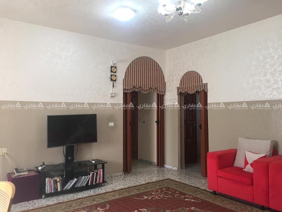 منزل للبيع غرب مستشفى الأقصى