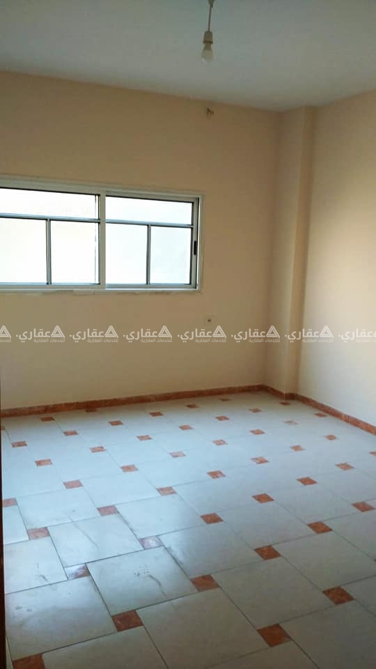شقة في عمارة للبيع 