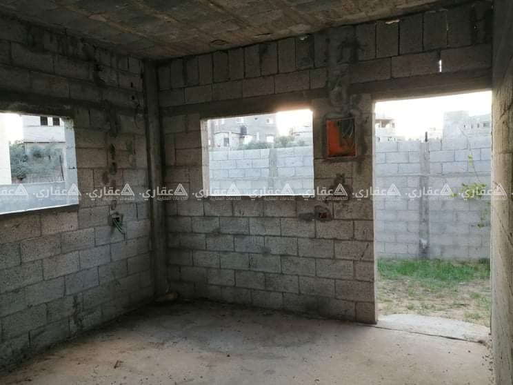 قطعة أرض طابو مع منزل صغير للبيع