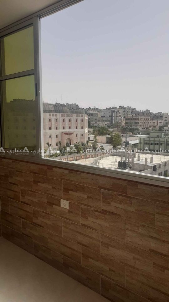شقة في موقع مميز  -بنايه جديده