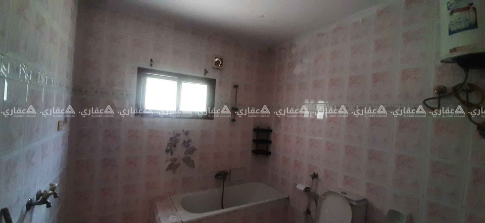 شقة للايجار بالقرب من بنك فلسطين