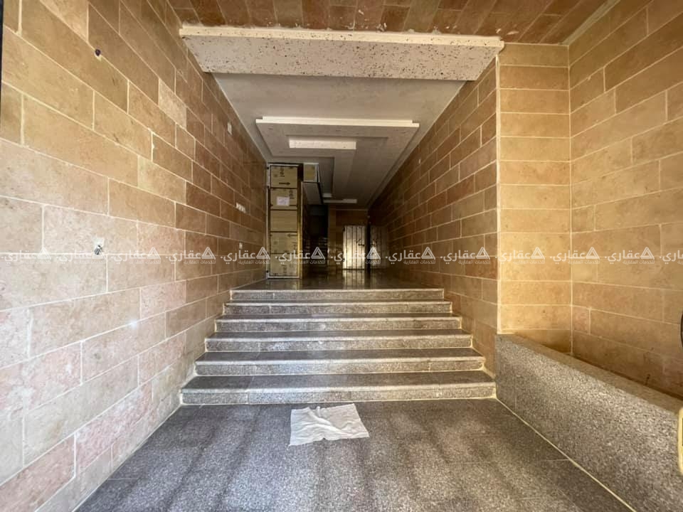 شقة عضم حديثة البناء أقل من سنة