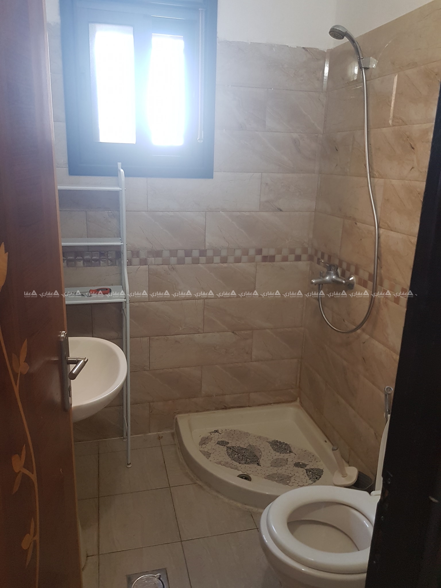 شقة مفروشة للإيجار قرب حديقة الردانا