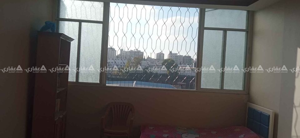  شقة للبيع في عمارة سكنية شمال محطة أبو عاصي