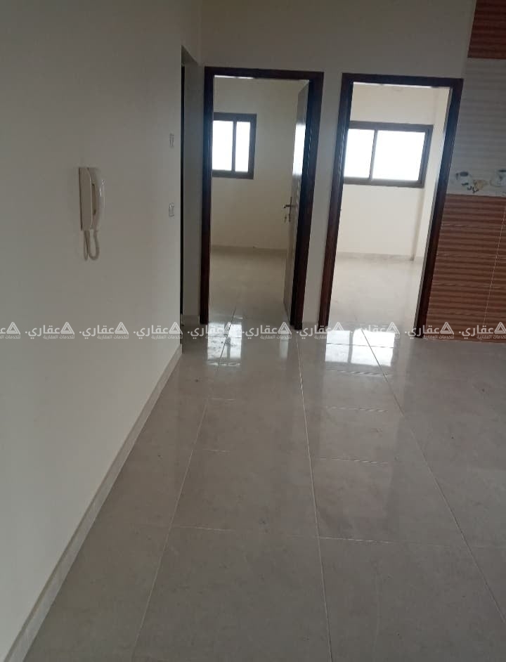شقة للبيع في عمارة حديثة البناء