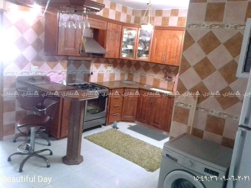 شقة للبيع عند مول استبس
