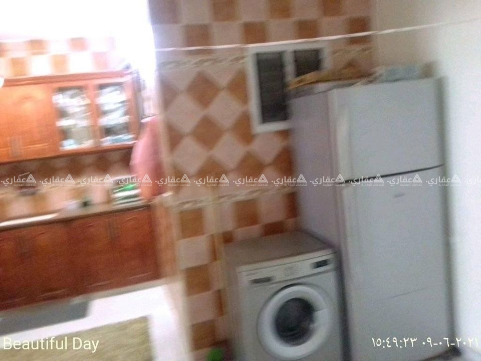 شقة للبيع عند مول استبس