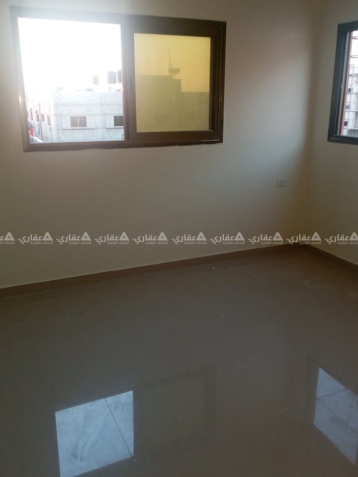 شقة للبيع في عمارة حديثة البناء