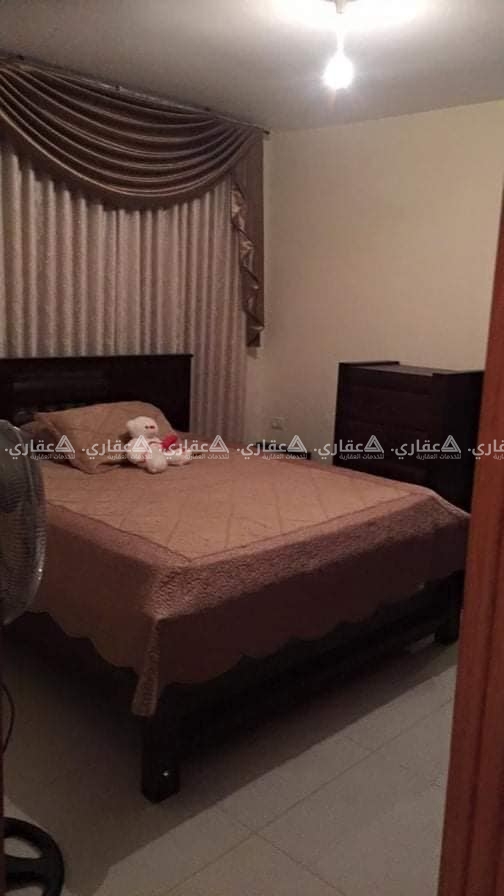 روف مفروش بإطلالة رائعة للإيجار 