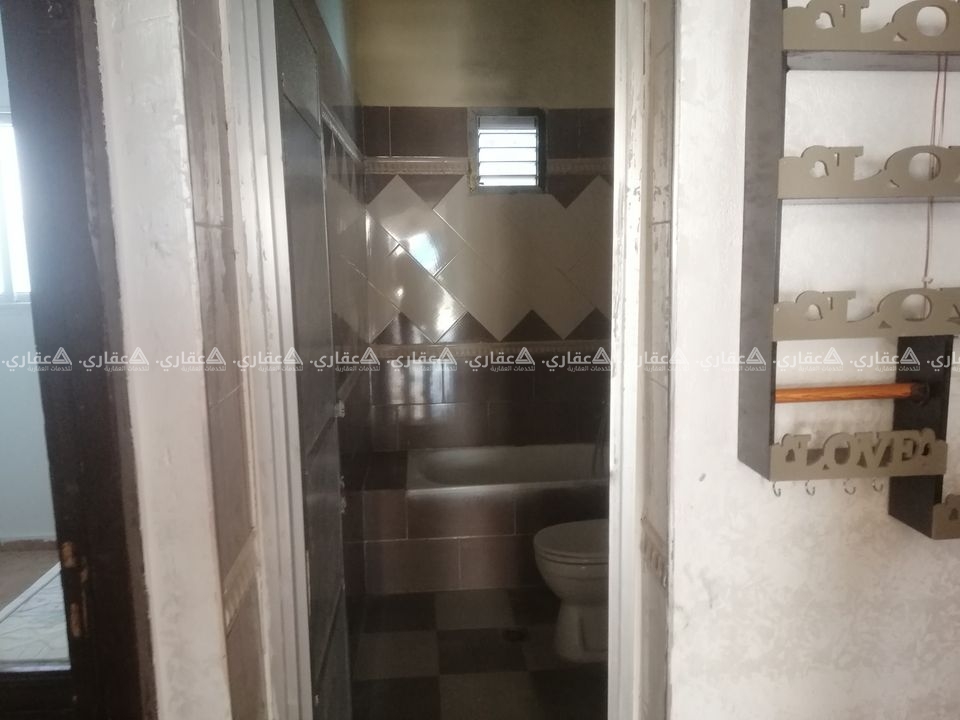  منزل تشطيب ممتاز مقام على أرض