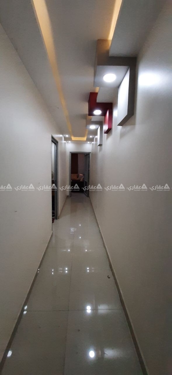 مكتب للبيع قرب السرايا