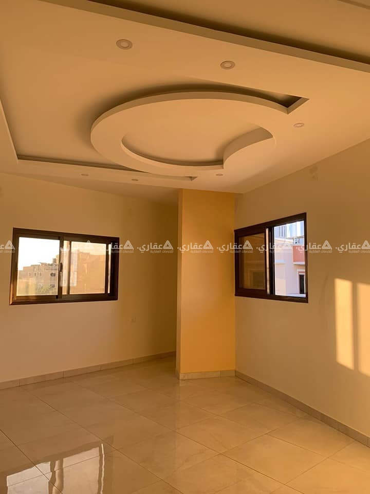 شقه  جاهزة لـ السكن في عمارة