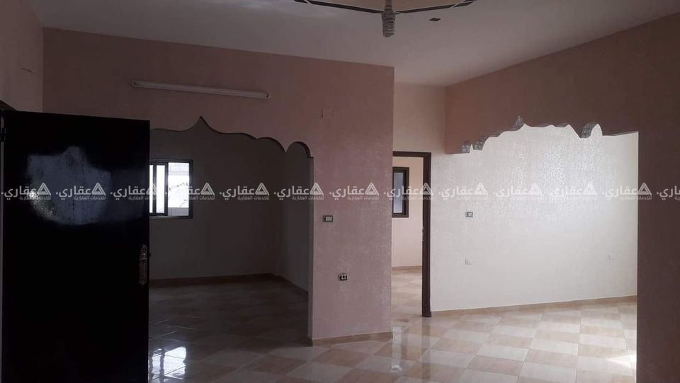 شقة للبيع بالقرب من رمزون الشيخ رضوان