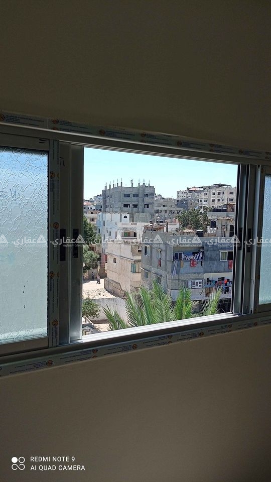 شقة جديدة للإيجار خلف قهوة غبن