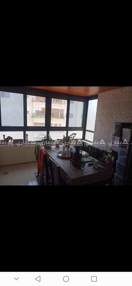 شقة مفروشة للبيع تحت دوار المدرسه عمارة الهرو قبال عماره شاكر