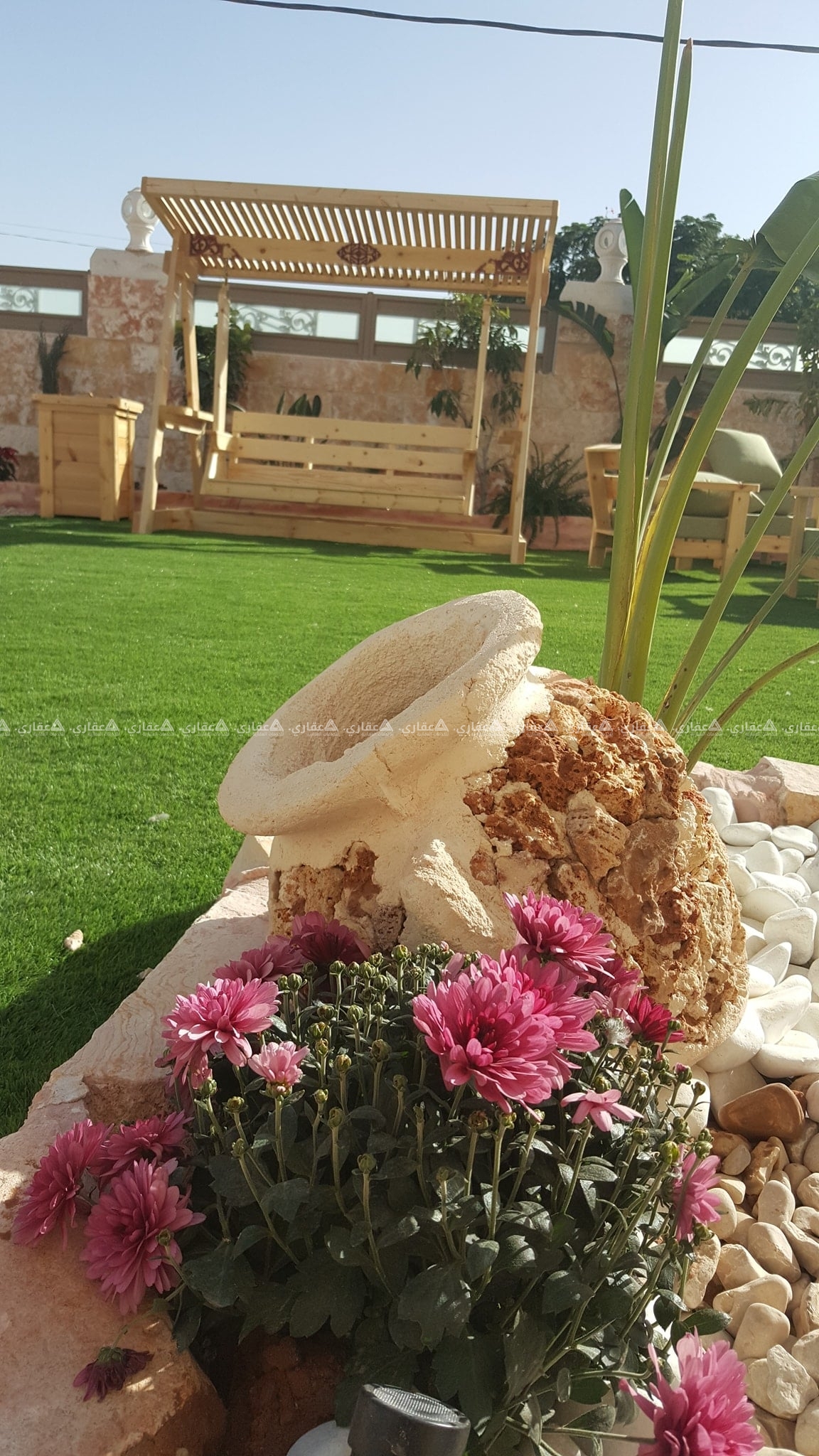 قطعة أرض مسورة للبيع
