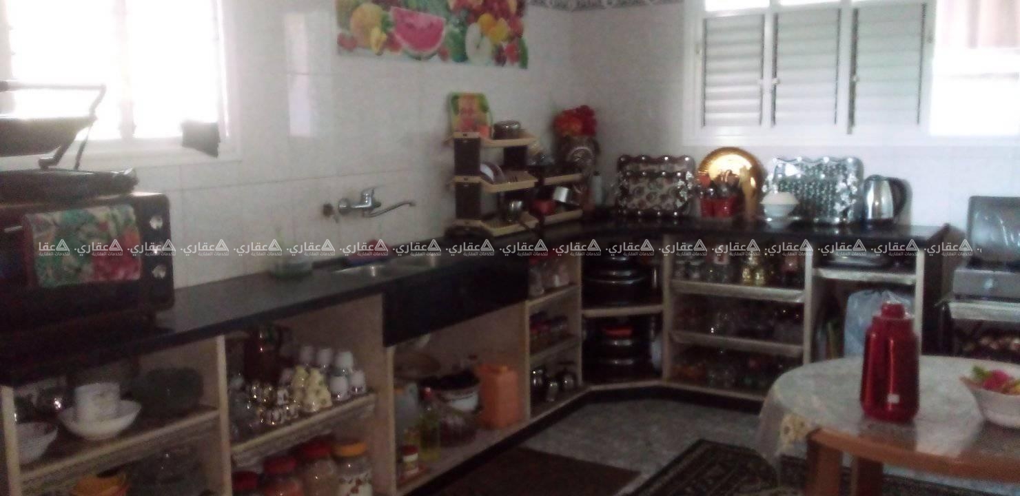 بيت للبيع بجوار صالة الطيب