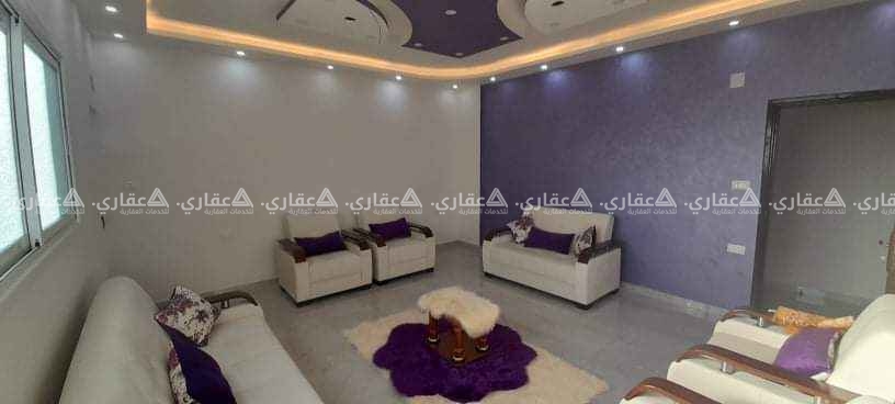 بيت للبيع في مكان حيوي ومميز