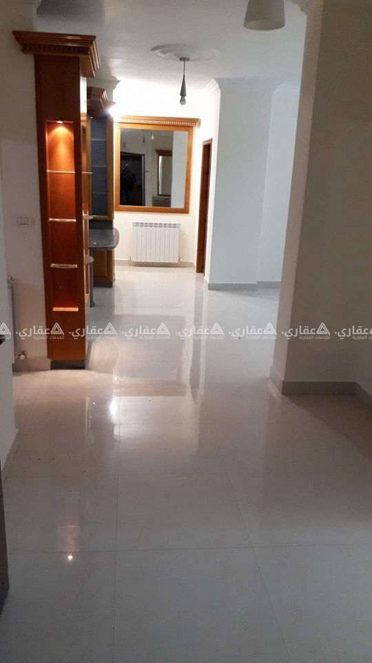 شقة فارغة للإيجار بالقرب من دوار نبيل عمرو