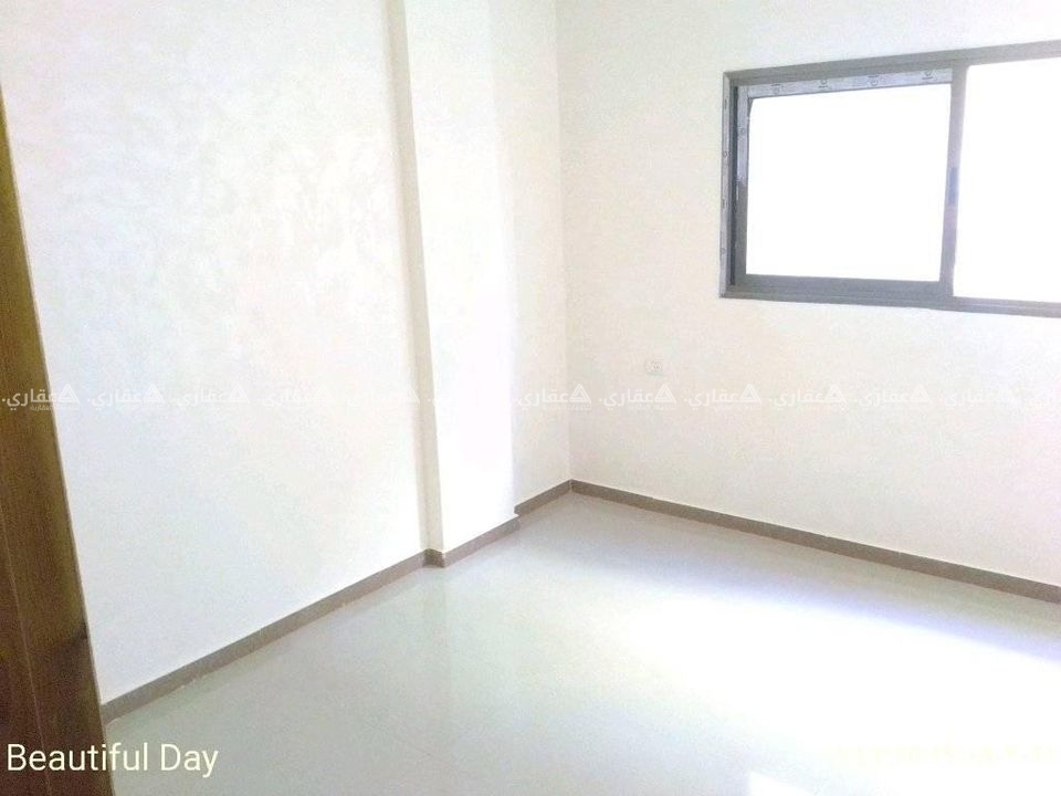 شقة للبيع قرب الشباب والرياضة