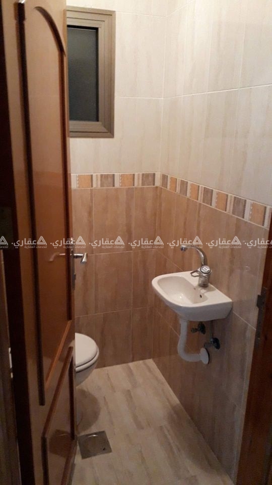 شقة فارغة للإيجار بالقرب من دوار نبيل عمرو