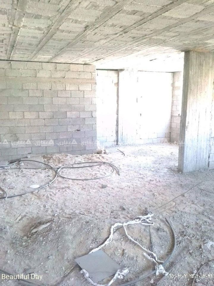 شقة عظم للبيع 