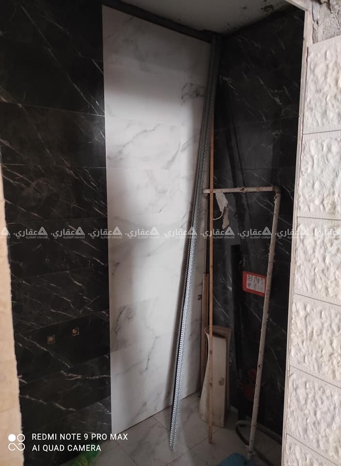شقة للبيع مقابلها مدرسة الهاشمية 