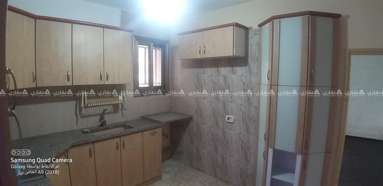 شقة للإيجار خلف الكلية العصرية 