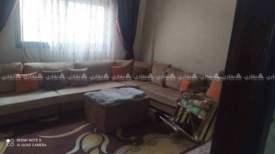 شقة للبيع بموقع مميز وقريب على البحر