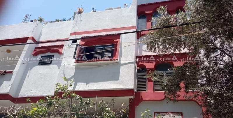 منزل للبيع في موقع قريب من كل الخدمات والمدارس