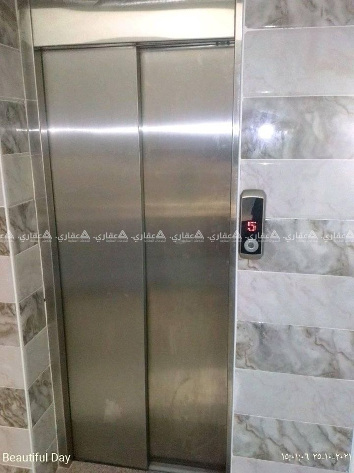 شقة عظم للبيع 