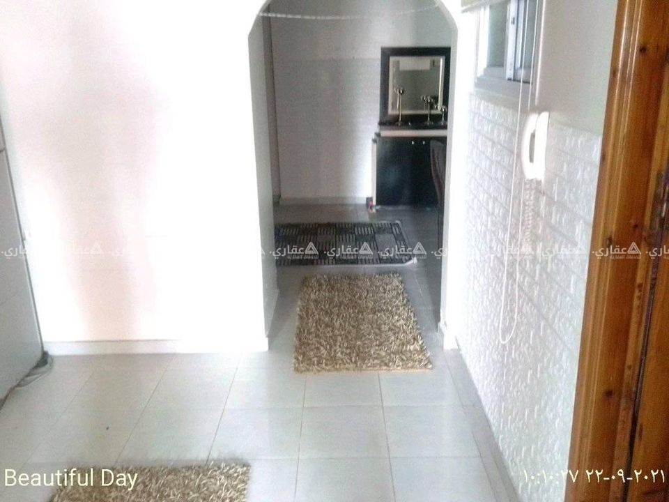 شقة للبيع مع العفش عند مول استبس