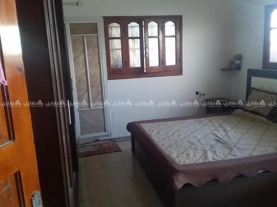 شقة بمواصفات مميزة غرب مسجد السبع